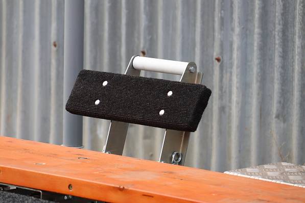 опоры боковых досок моноблок-порог g